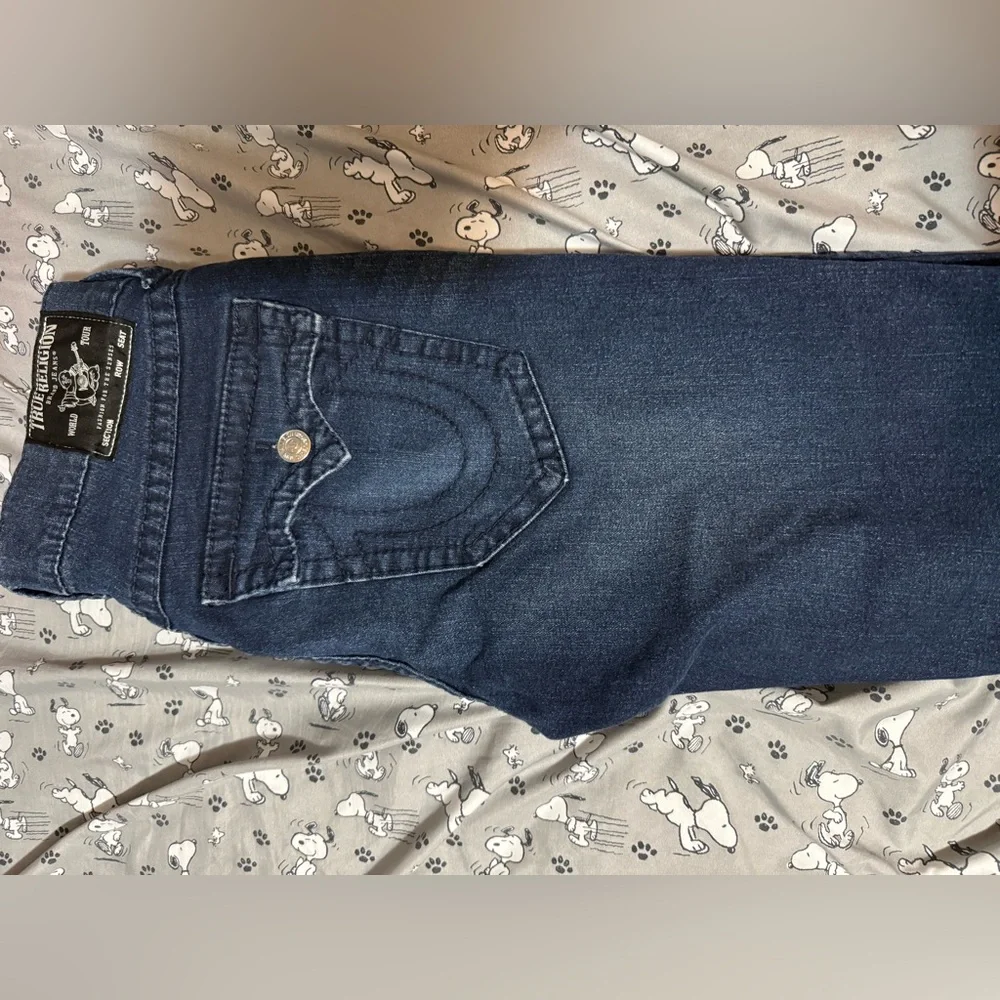 True Religion Men’s Dark Blue Jeans with Knee Panels